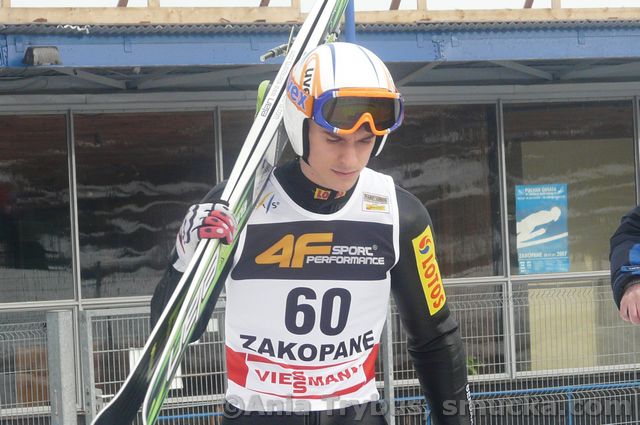 043 Piotr Zyla